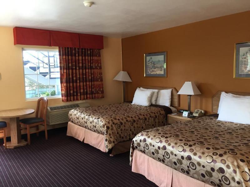 University Inn At San Luis Obispo Luaran gambar