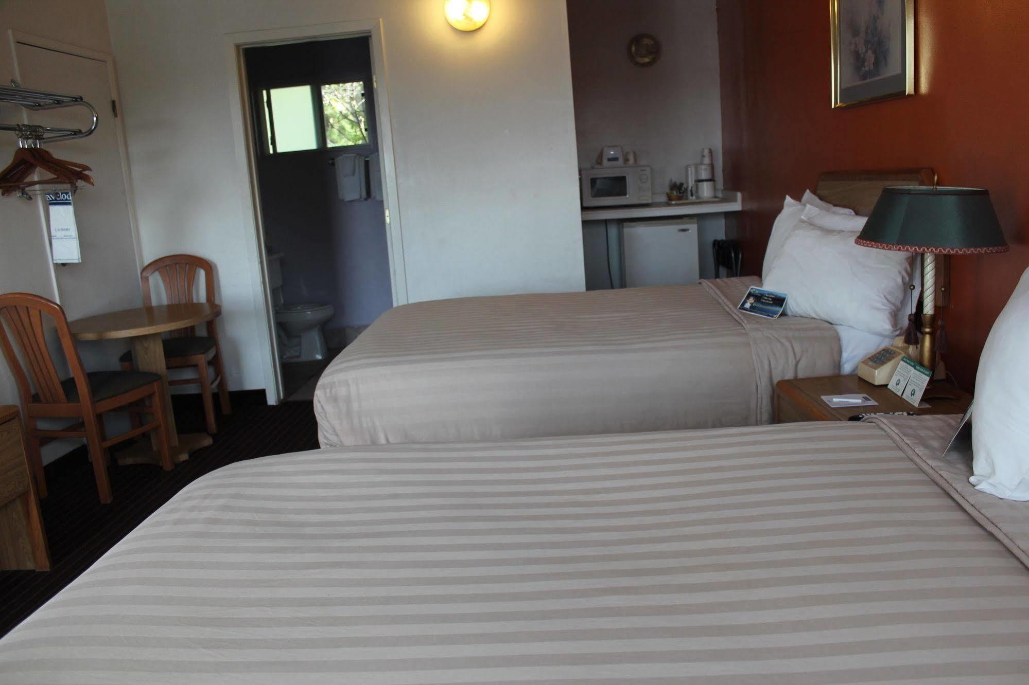 University Inn At San Luis Obispo Luaran gambar